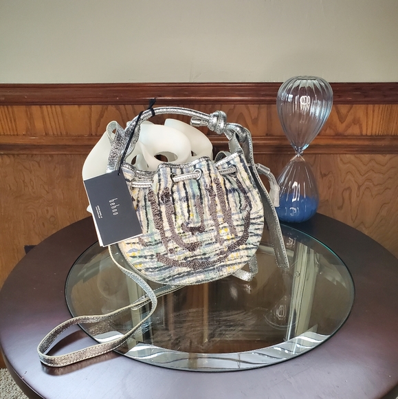 Behno
Ina Beaded Mini Bucket Bag  - Picture 2 of 12